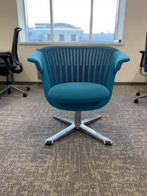Кресло офисное Steelcase i2i Platinum